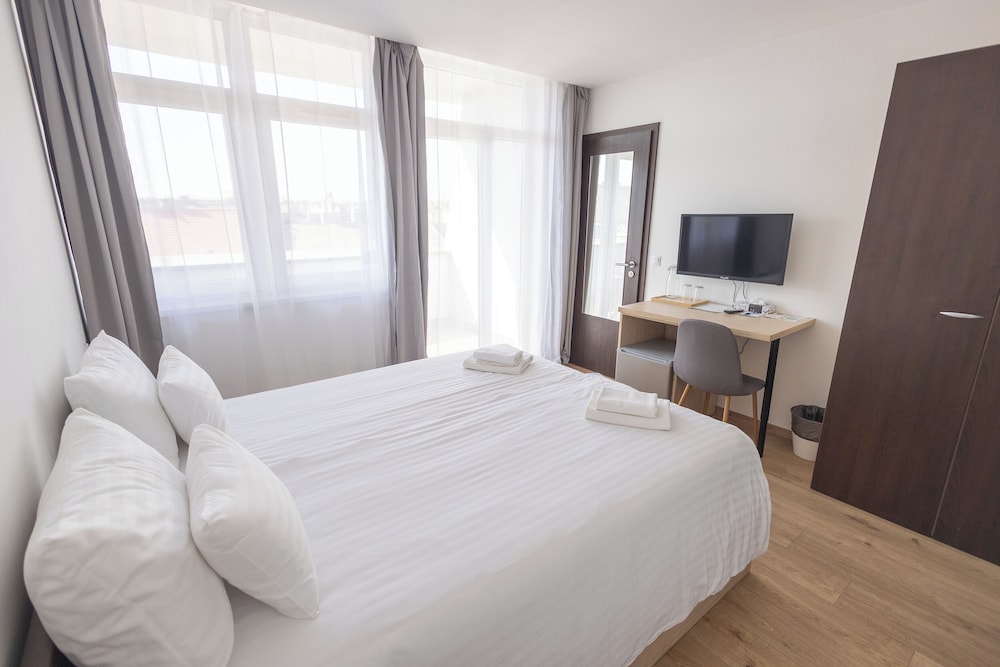 rooftop city residence