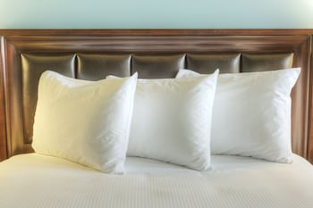 montvale hotel