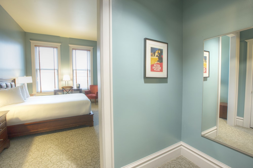 montvale hotel