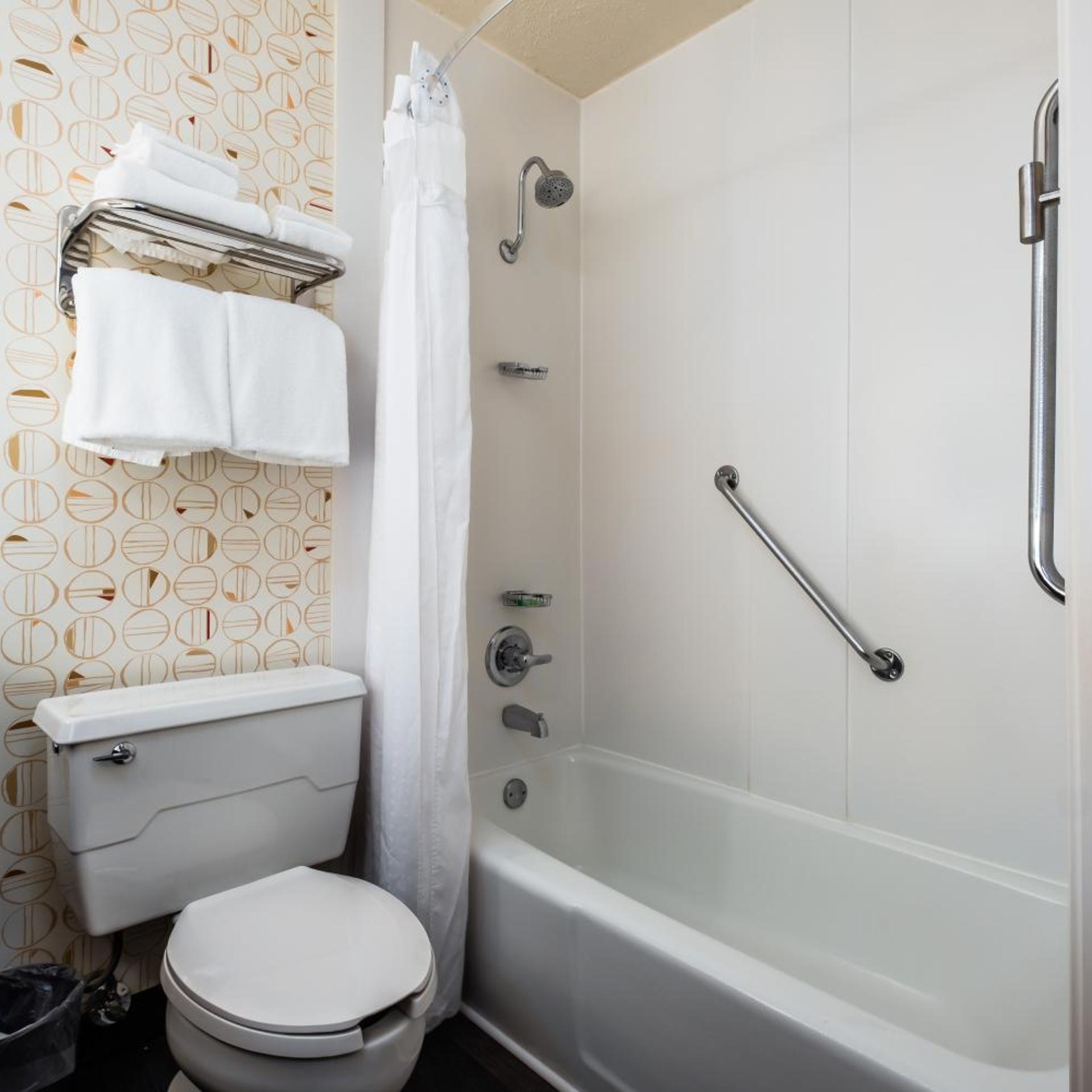 holiday inn grand haven spring lake by ihg