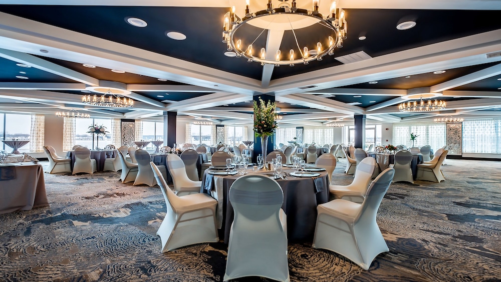 holiday inn grand haven spring lake by ihg