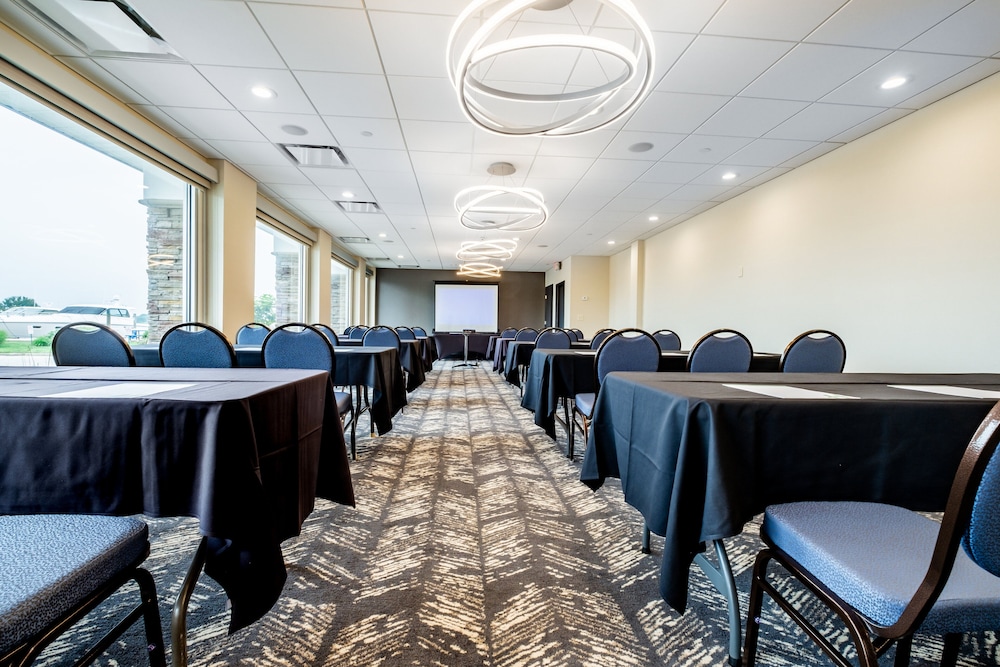 holiday inn grand haven spring lake by ihg
