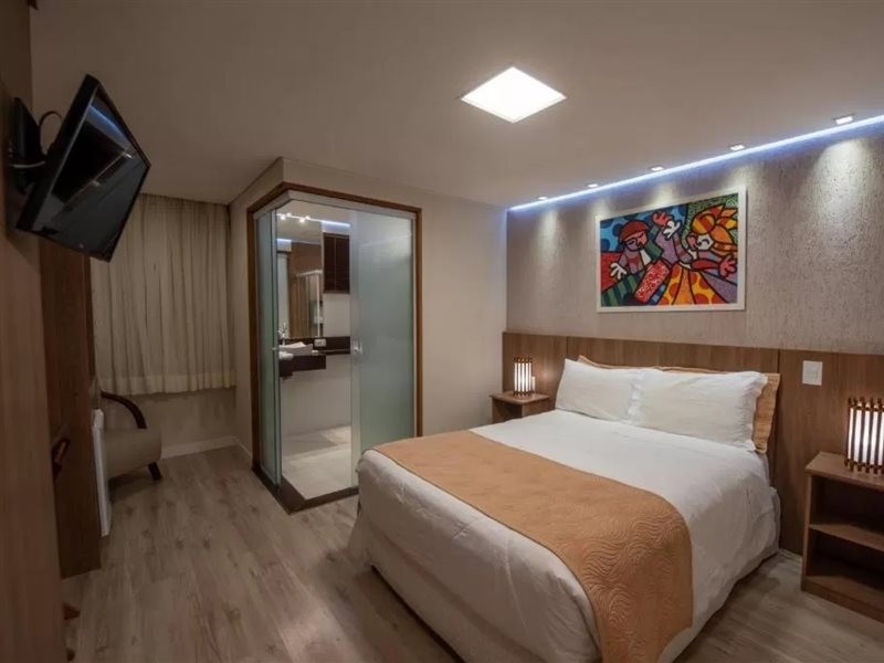 hotel serra everest