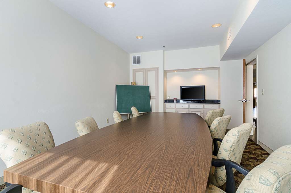 quality suites springdale west i 49