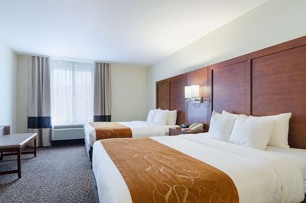 quality suites springdale west i 49