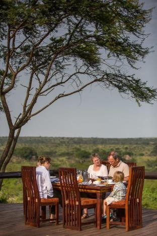 elewana serengeti migration camp