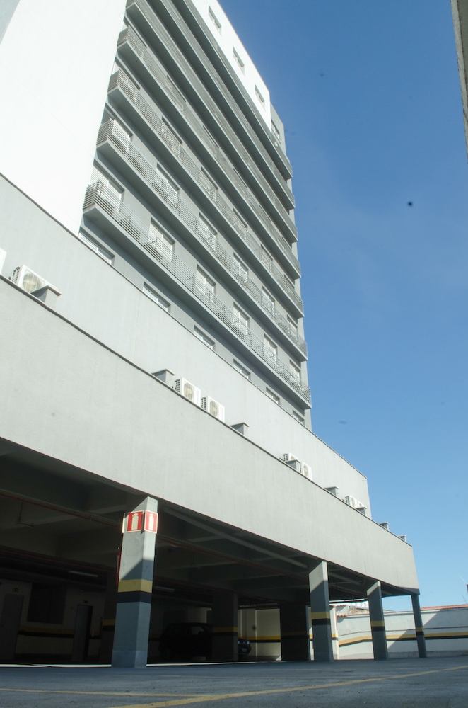 stop inn antonio carlos