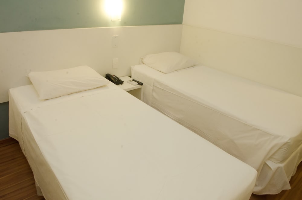 stop inn antonio carlos