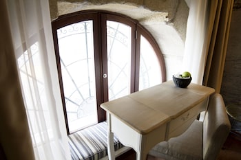oca ribeira do porto hotel