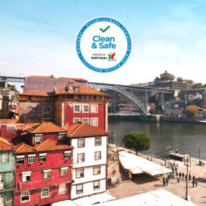 oca ribeira do porto hotel