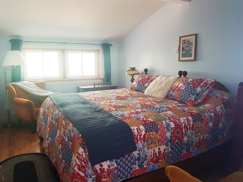 rising spirit bed and breakfast