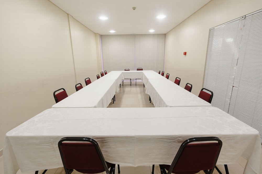 hotel caiua express