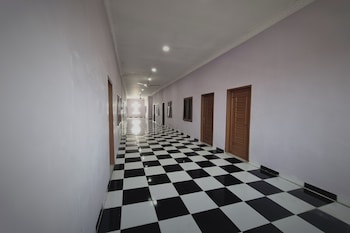 express o 91979 penginapan tondong ta