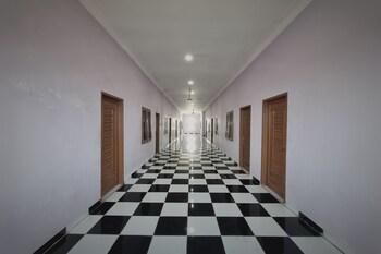 express o 91979 penginapan tondong ta