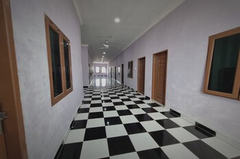 express o 91979 penginapan tondong ta