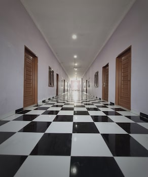 express o 91979 penginapan tondong ta