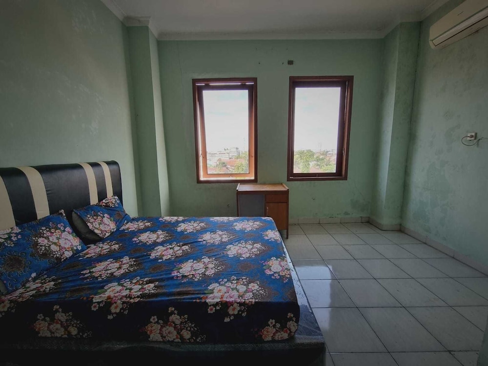 express o 91979 penginapan tondong ta