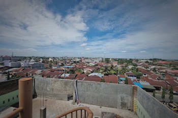 express o 91979 penginapan tondong ta