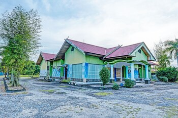 oyo 91973 green hotel