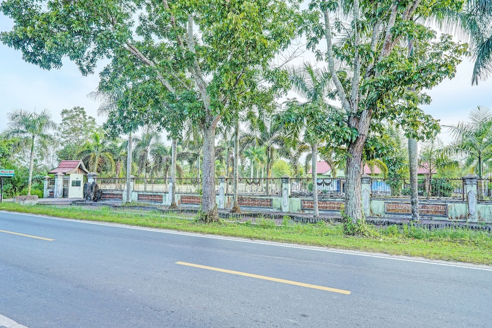 oyo 91973 green hotel