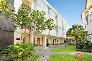 oyo townhouse oak series signature bali