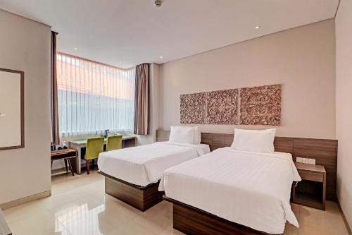 oyo townhouse oak series signature bali