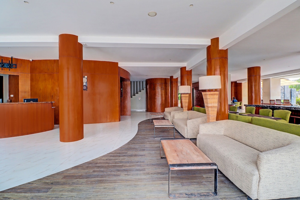 oyo townhouse oak series signature bali
