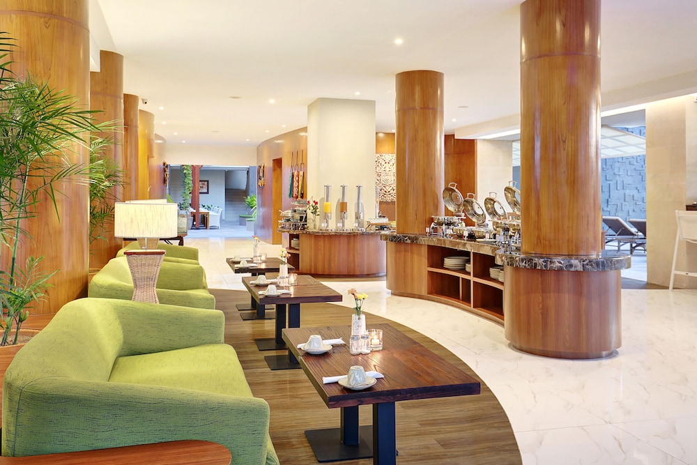 oyo townhouse oak series signature bali