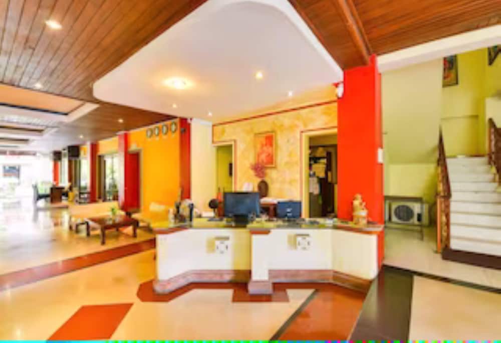 super oyo townhouse oak maxi hotel legian