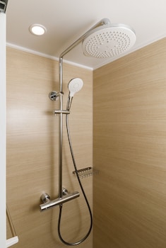 nishitetsu hotel croom hakata gion