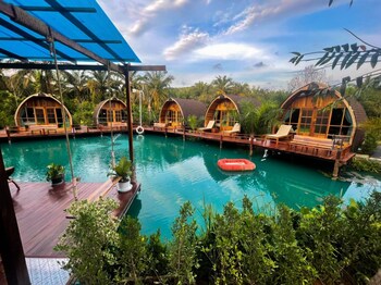 plaiphu pool villas