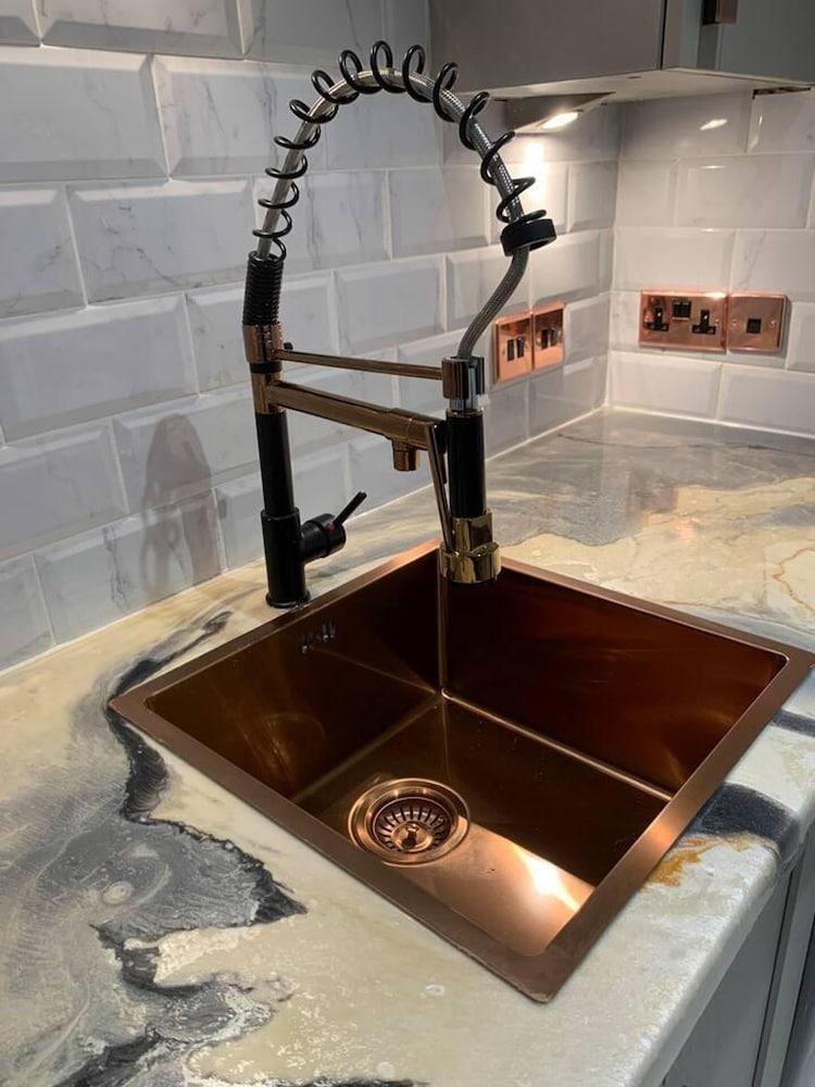 lavish the marble apartment