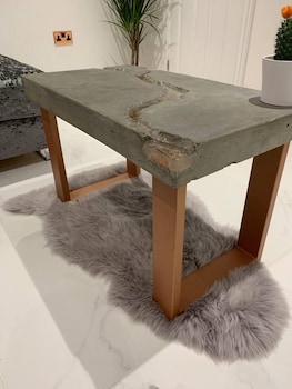 lavish the marble apartment