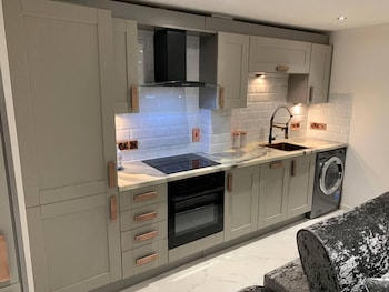 lavish the marble apartment