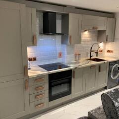 lavish the marble apartment