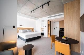 nesuto docklands apartment hotel