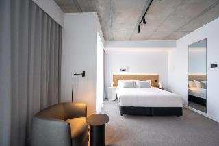 nesuto docklands apartment hotel