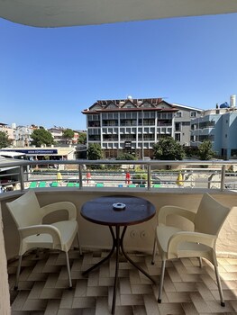soykan hotel