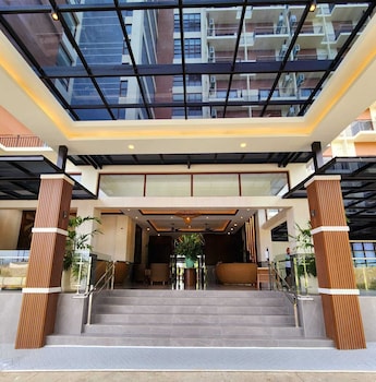 one tectona hotel