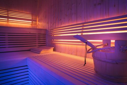 ayla bawadi hotel and mall