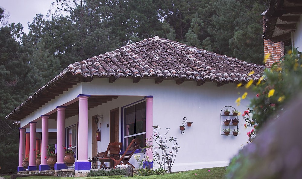 hotel molino de la alborada