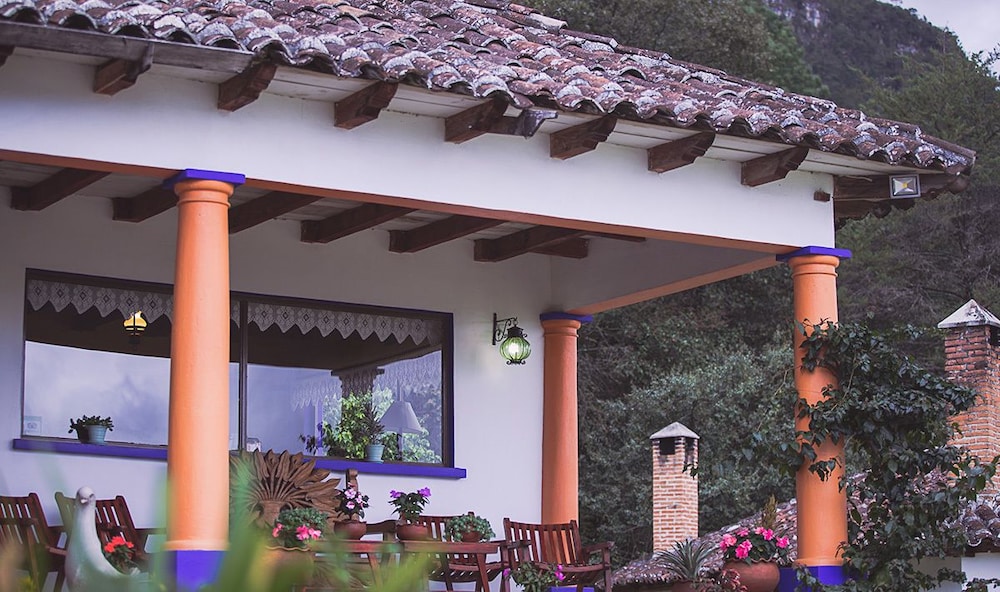 hotel molino de la alborada