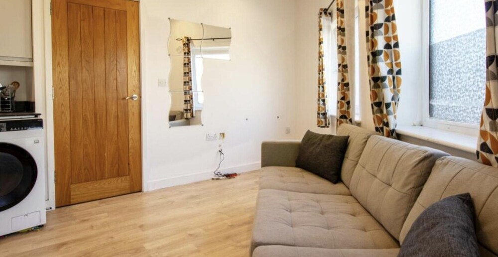 captivating 1 bed apartment in southampton