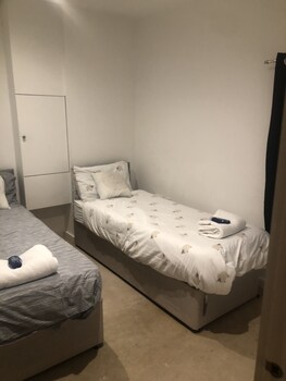 captivating 1 bed apartment in southampton