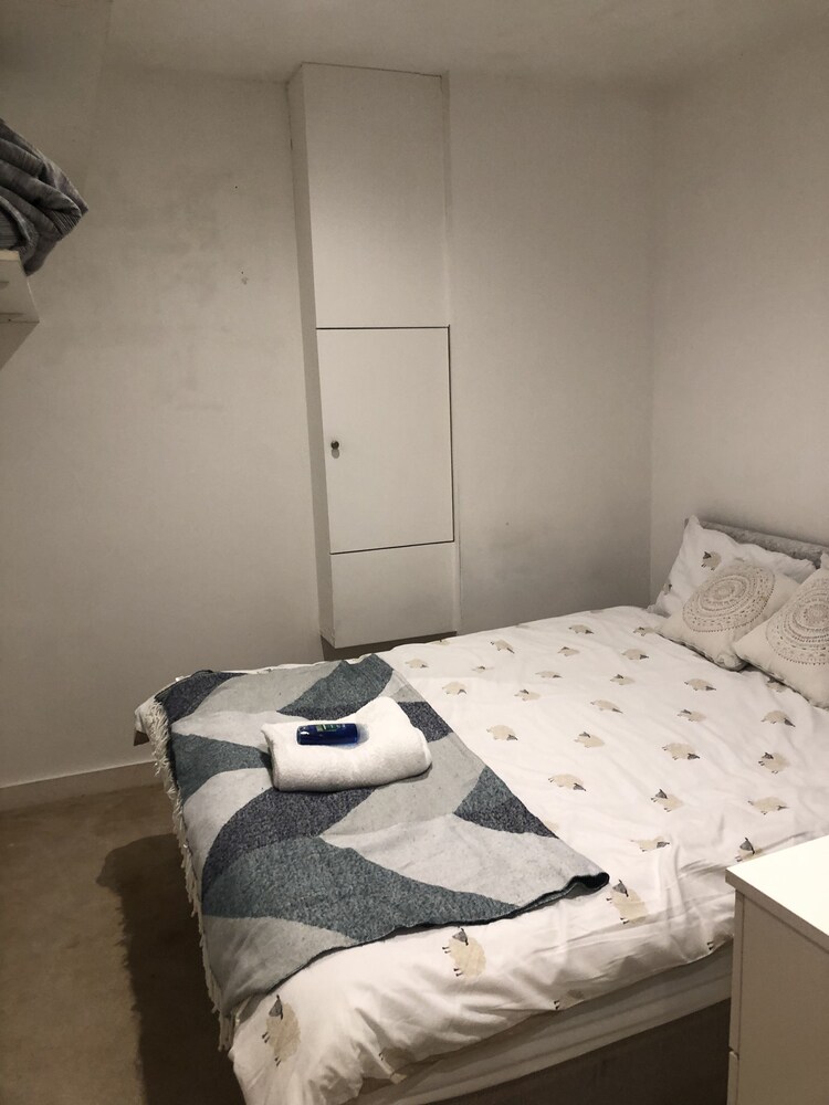captivating 1 bed apartment in southampton