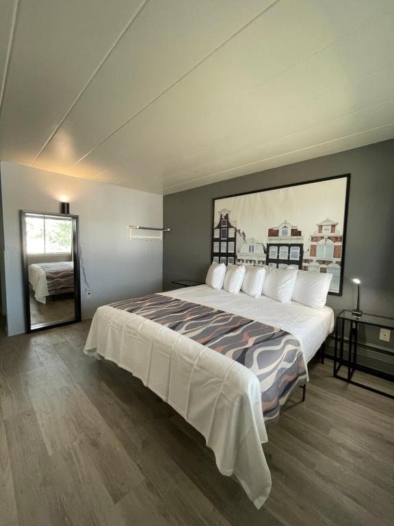 Valued Stay Aloha,United States Of America>>Madison,2 star