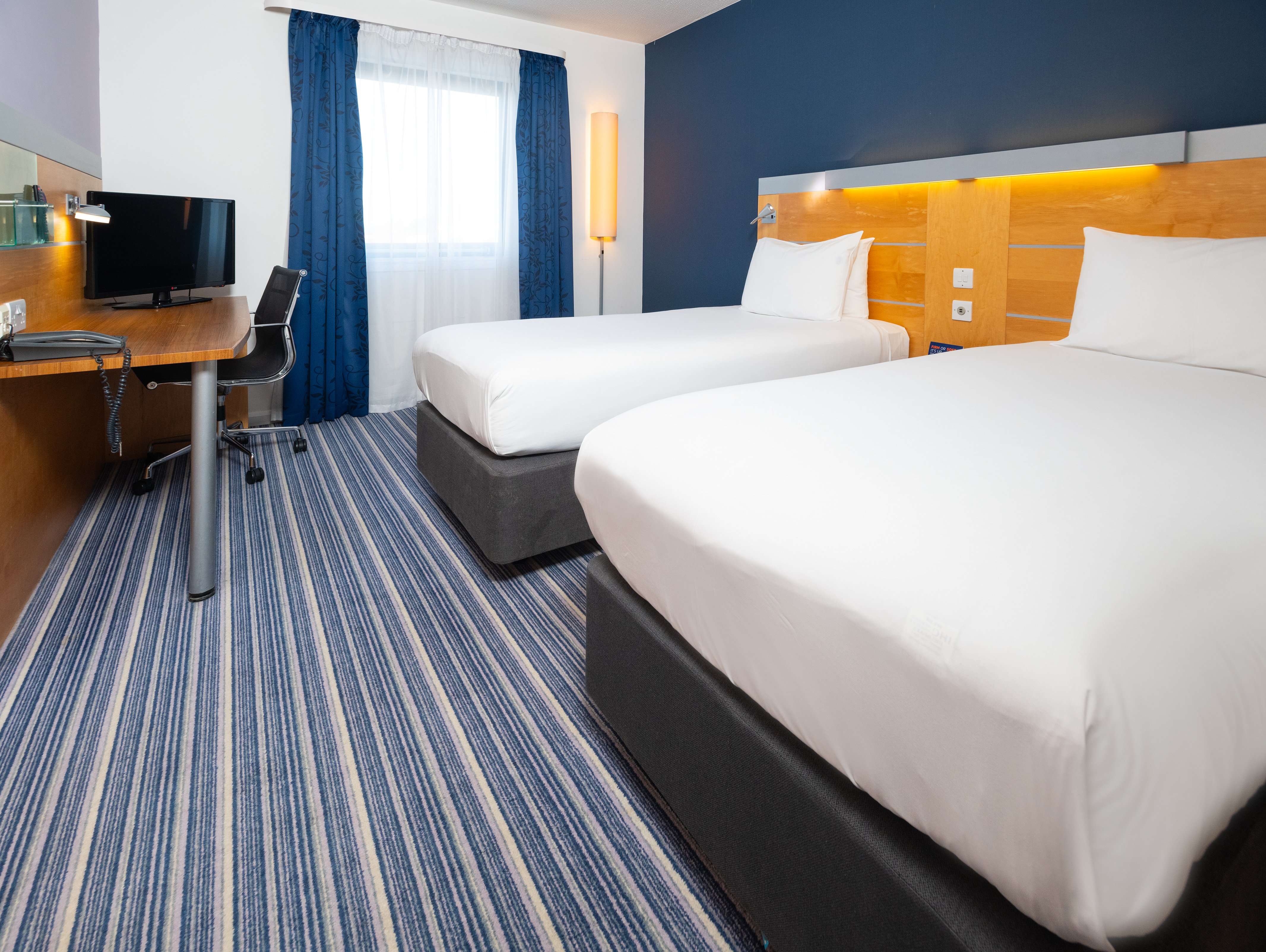 holiday inn express stevenage by ihg