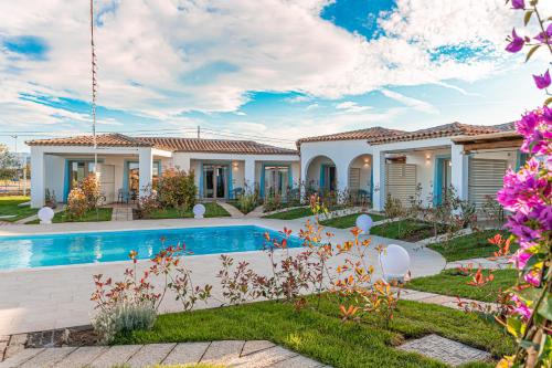 aqua sardinia boutique hotel