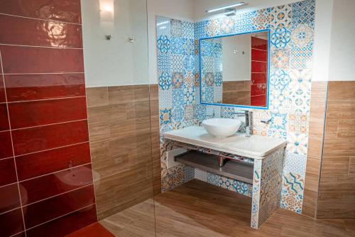 aqua sardinia boutique hotel