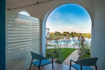 aqua sardinia boutique hotel